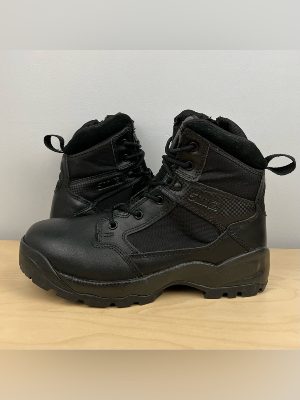 5.11 Tactical Men’s Size 9.5 ATAC 2.0 6” Side Zip Black Tactical Work Boots - Picture 3 of 12